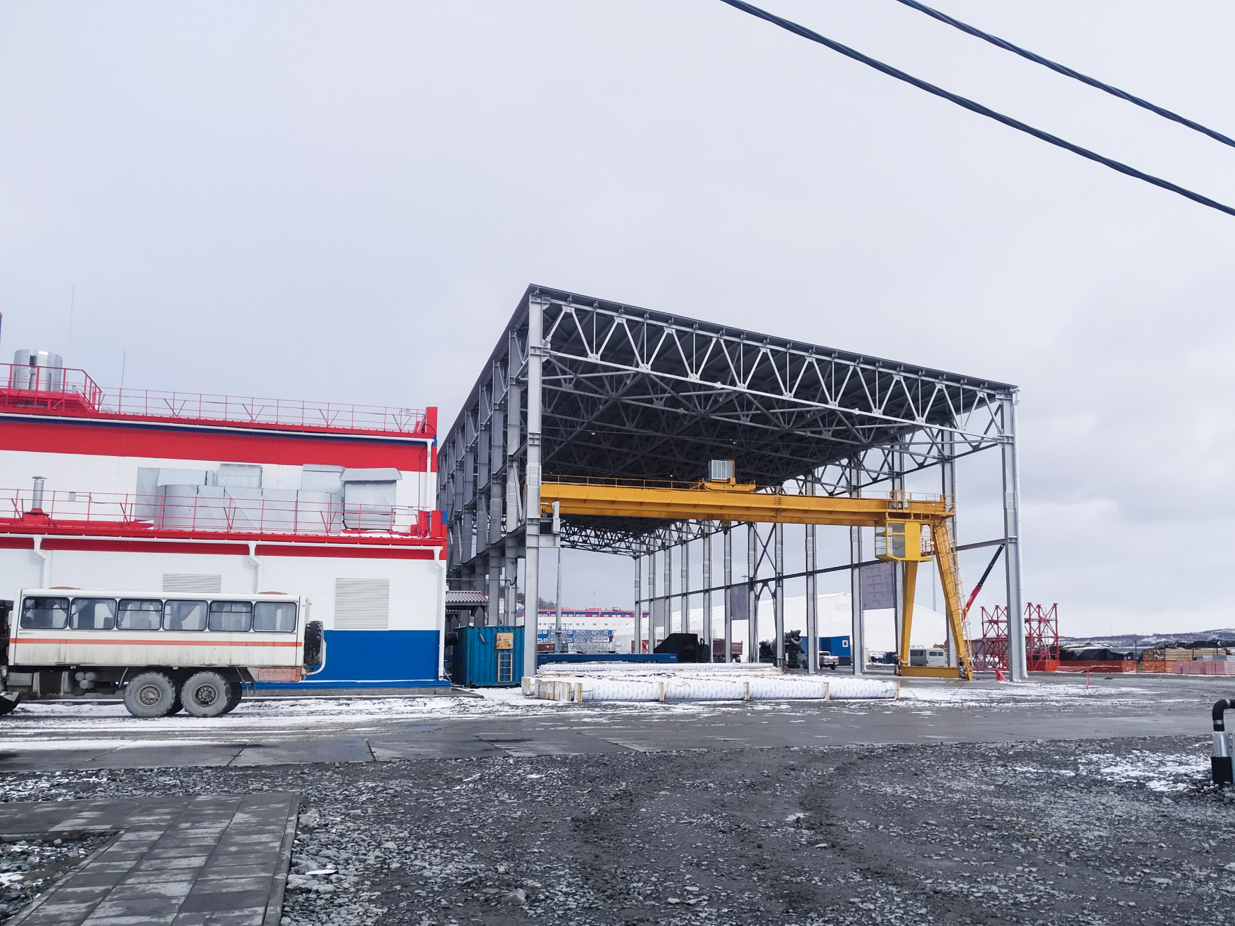 «Р-Гарнет» начали поставки гранатового абразива на проект «Арктик СПГ-2»